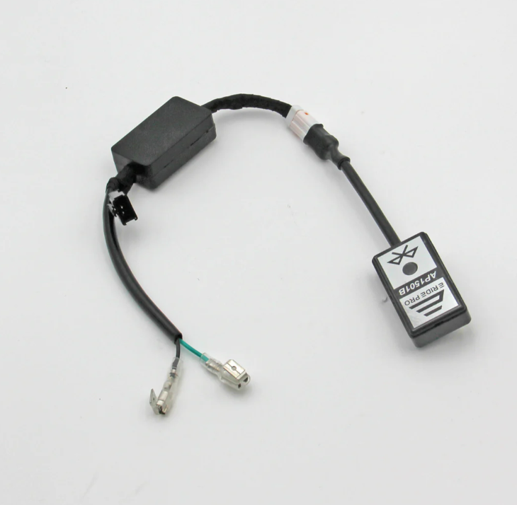 SHE7996 - Bluetooth dongle with connector - SS2.0